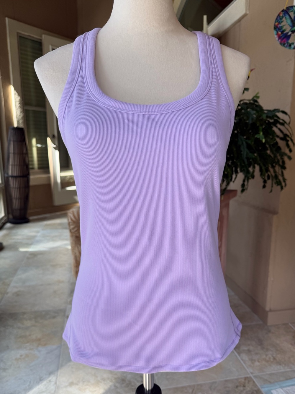 ALO Yoga Women's Ribbed Scoop Neck Tank Top, size L.